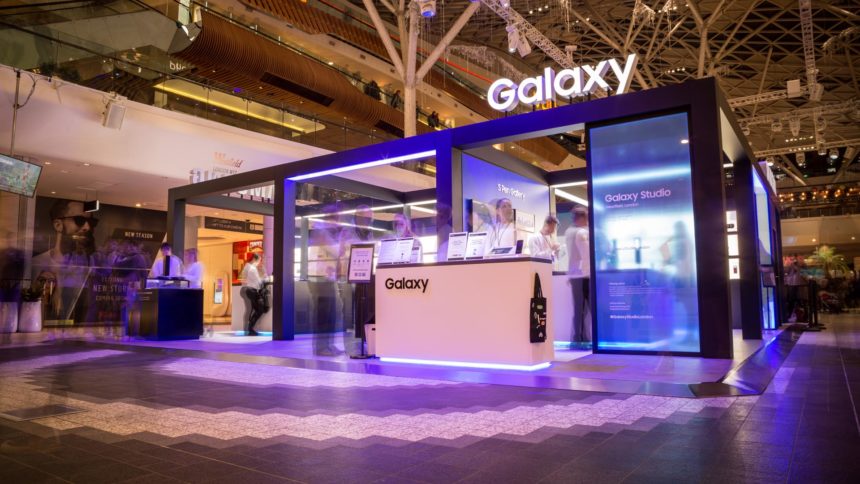 Samsung Stand